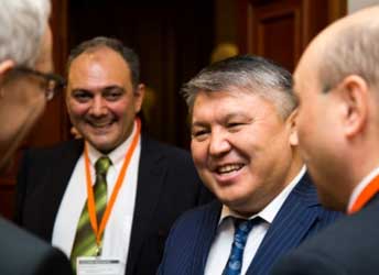 с Министром экономики КР Арзыбеком Кожошевым